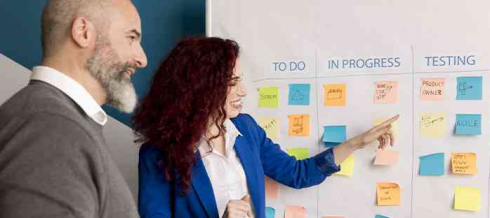 Metodología Agile, Gobernanza y Planificación Estratégica con OKR, KR y KPIs